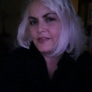 Meet your Posher, Christy